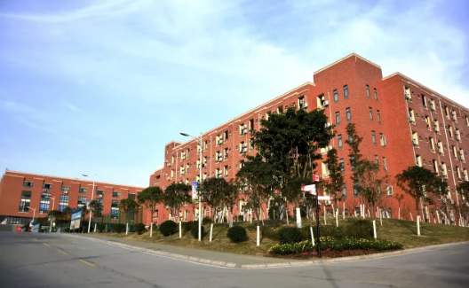 分析2020年新能源汽車專業(yè)前景好不好介紹「簡述」