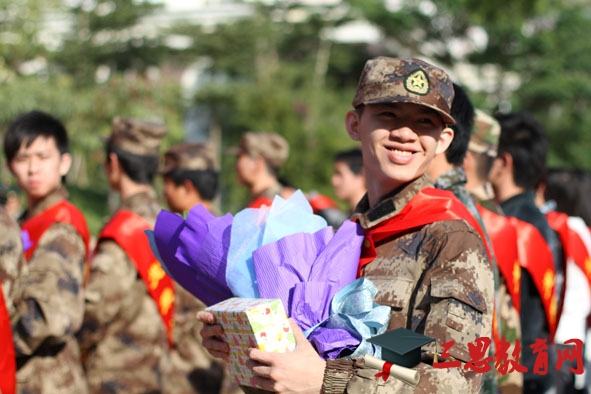 2020年陜西大學(xué)生當(dāng)兵入伍條件,大學(xué)生當(dāng)兵入伍優(yōu)惠補(bǔ)貼政策