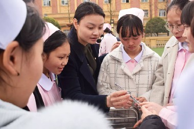 成都希望職校實(shí)踐圖