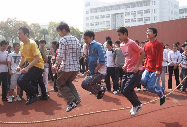 四川機(jī)電職業(yè)技術(shù)學(xué)院招生老師QQ及電話