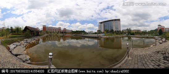 貴州醫(yī)科大學(xué)圖書館小湖全景