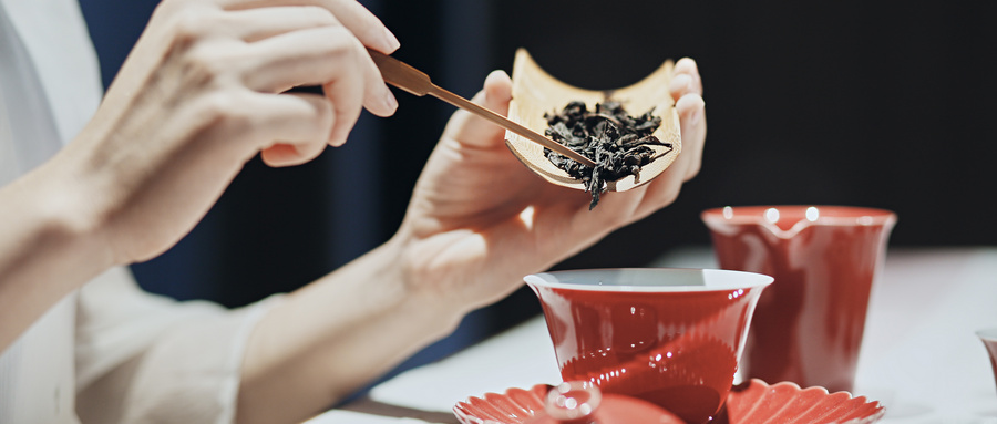 茶藝師的前景和收入怎么樣？茶藝師培訓(xùn)_茶藝師證書國(guó)家補(bǔ)貼申請(qǐng)